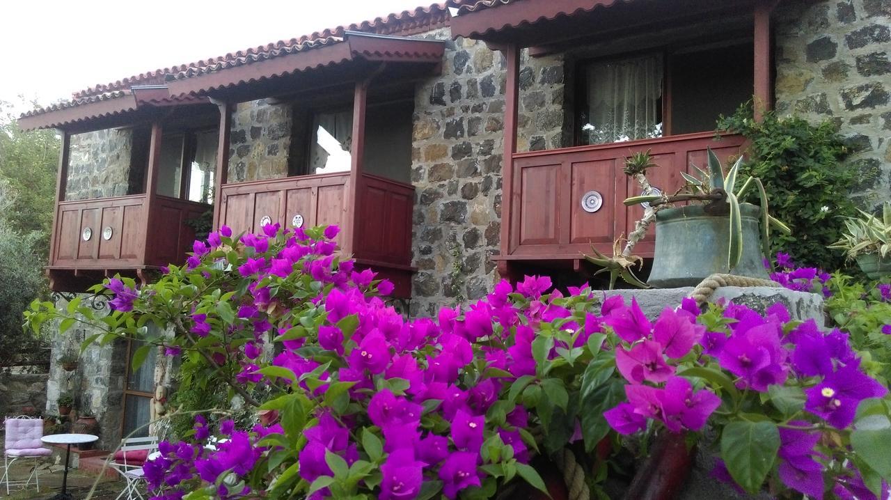 Karaburun Bahce Bed and Breakfast Exterior foto